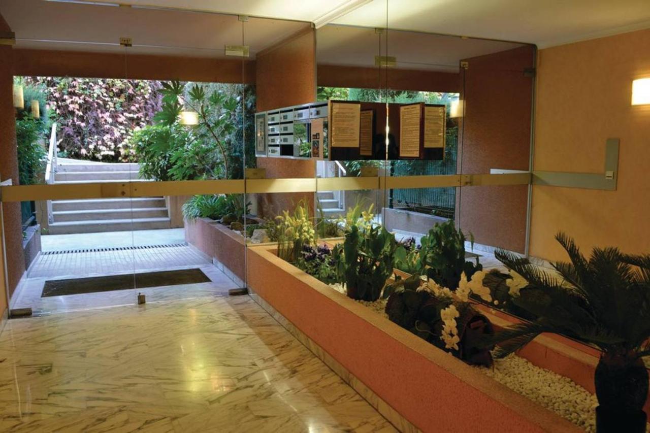 Azurelle Apartment นีซ ภายนอก รูปภาพ