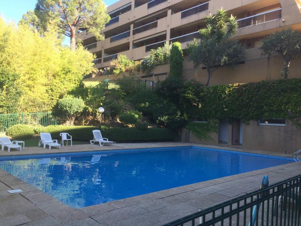 Azurelle Apartment นีซ ภายนอก รูปภาพ