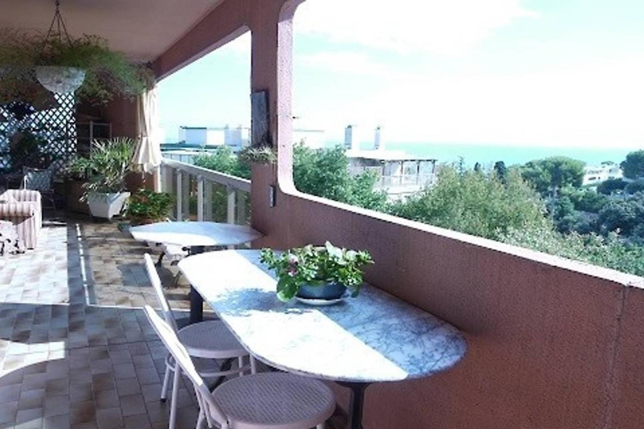 Azurelle Apartment นีซ ภายนอก รูปภาพ